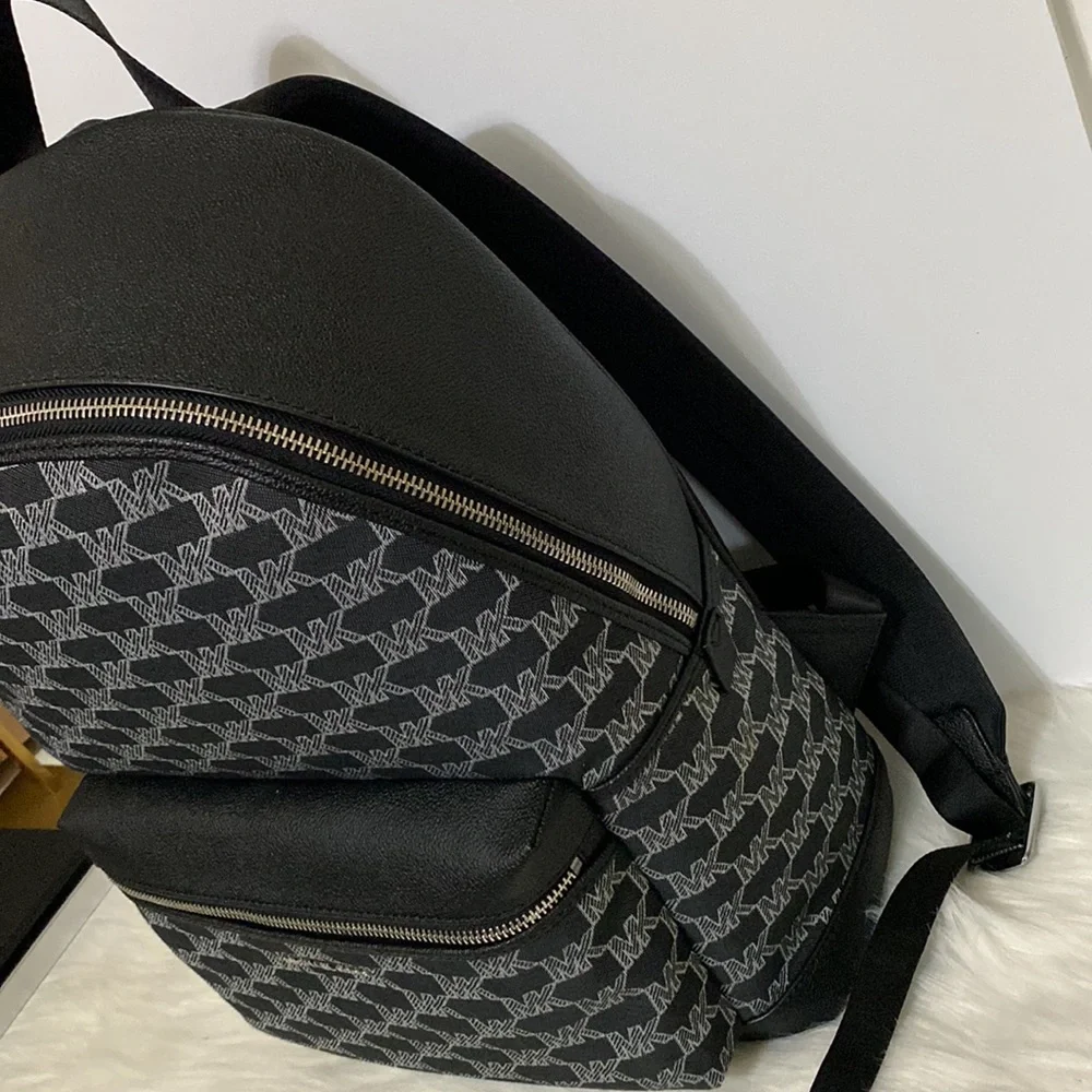 Men’s Michael Kors Store Cooper Large Backpack MK Monogram Dark Blue Color NWT - Picture 5 of 12
